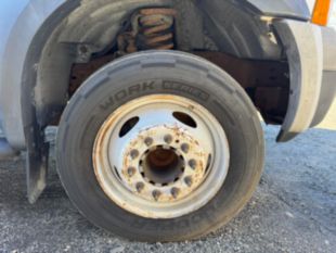 2006 Ford F-450 Gas Powered 4x2 Armlift Bucket Truck