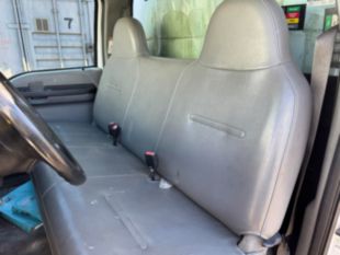 2006 Ford F-450 Gas Powered 4x2 Armlift Bucket Truck