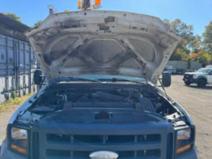2006 Ford F-450 Gas Powered 4x2 Armlift Bucket Truck
