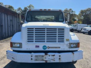 1998 Int'l 4700 Flat Bed Truck
