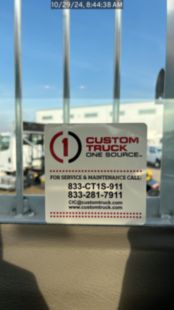 2016 Freightliner M2106 6x6 Daycab Tractor
