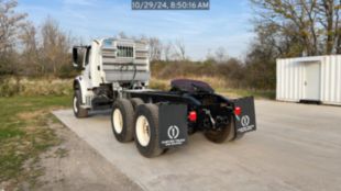 2016 Freightliner M2106 6x6 Daycab Tractor