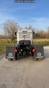 2016 Freightliner M2106 6x6 Daycab Tractor
