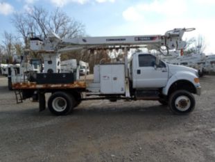 2014 Terex C4047 Digger Derrick / 2014 Ford F750 4X4