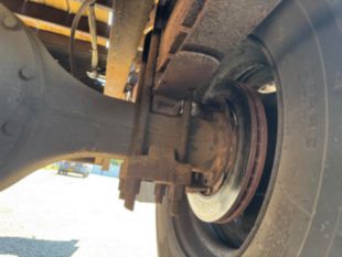 1998 Int'l 4700 Flat Bed Truck