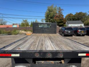 1998 Int'l 4700 Flat Bed Truck