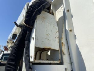 2014 Dodge RAM 5500 Versalift SST-40-EIH Bucket Truck