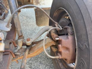 1998 Int'l 4700 Flat Bed Truck