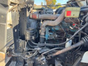 1998 Int'l 4700 Flat Bed Truck