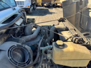 1998 Int'l 4700 Flat Bed Truck