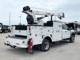 Ford F550 4x4 Load King Voyager I Service Truck w/ Stinger 7526 Crane