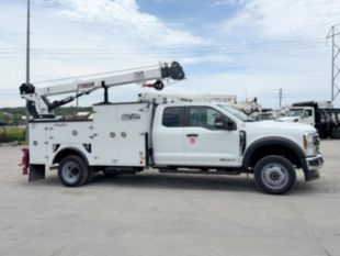 Ford F550 4x4 Load King Voyager I Service Truck w/ Stinger 7526 Crane