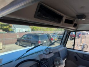 1998 Int'l 4700 Flat Bed Truck