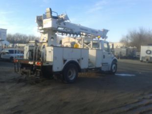 2014 Freightliner M2 Diesel 4x2 Terex Commander 4047 Digger Derrick Truck