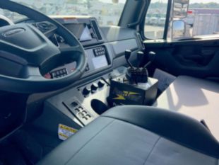 2025 Freightliner M2106 6x4 Galbreath U5-EX-174 Roll-Off Truck
