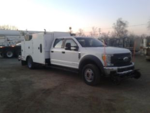 2017 Ford F-550 4x4 Crew Cab Diesel Service Truck "Rail Gear Equipped"