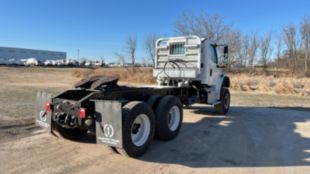 2015 Freightliner M2106 6x6 Daycab Tractor