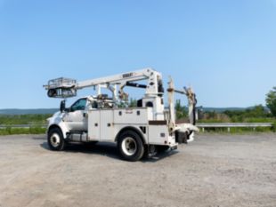 2019 Ford F-750 4x2 Versalift VTP-40-NE Cable Placer