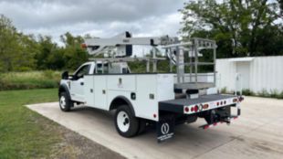 2018 Ford F550 4x2 Versalift STP-36-NE Cable Placer