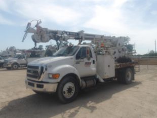 2015 Ford F-750 Diesel 4x2 Terex Commander 4047 Digger Derrick Truck
