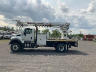 2019 Int'l 7300 4x4 Terex Commander 4047 Digger Derrick Truck