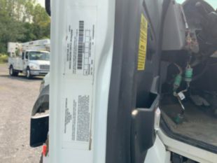 2019 Int'l 7300 4x4 Terex Commander 4047 Digger Derrick Truck