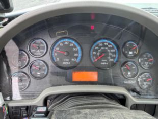 2019 Int'l 7300 4x4 Terex Commander 4047 Digger Derrick Truck