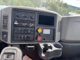 2019 Int'l 7300 4x4 Terex Commander 4047 Digger Derrick Truck