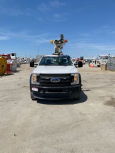 2017 Ford F-550 4x2 Versalift STP-36-NE Cable Placer