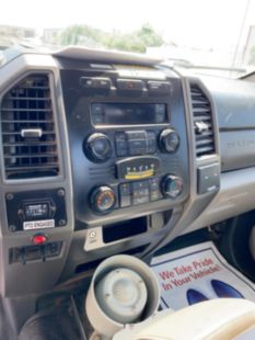 2017 Ford F-550 4x2 Versalift STP-36-NE Cable Placer