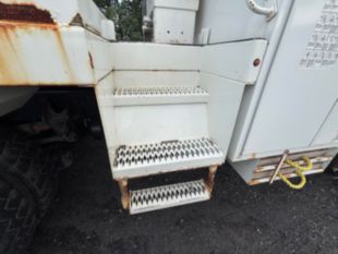 2019 Int'l 7300 4x4 Terex Commander 4047 Digger Derrick Truck