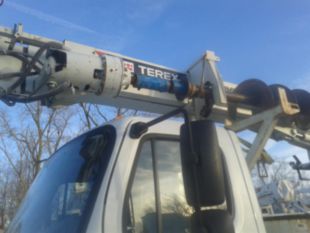 2014 Freightliner M2 Diesel 4x2 Terex Commander 4047 Digger Derrick Truck