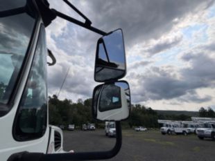 2019 Int'l 7300 4x4 Terex Commander 4047 Digger Derrick Truck