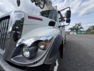 2019 Int'l 7300 4x4 Terex Commander 4047 Digger Derrick Truck