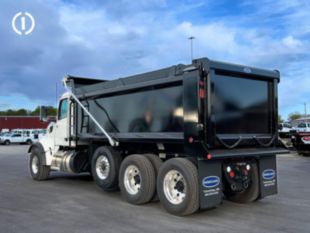 2025 Peterbilt 567 8x4 17' 6" DuraClass Dump Truck