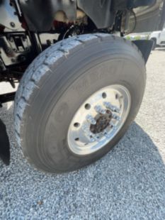 2019 Freightliner M2106 6x6 Daycab Tractor