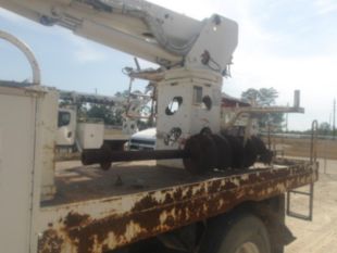 2015 Ford F-750 Diesel 4x2 Terex Commander 4047 Digger Derrick Truck