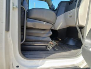 2023 Peterbilt 579 80" Ultraloft Sleeper Truck