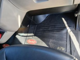 2023 Peterbilt 579 80" Ultraloft Sleeper Truck