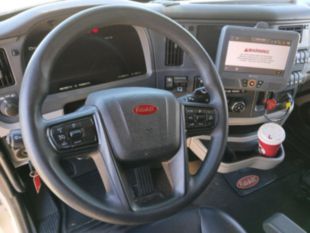2023 Peterbilt 579 80" Ultraloft Sleeper Truck