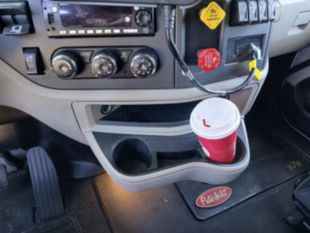 2023 Peterbilt 579 80" Ultraloft Sleeper Truck