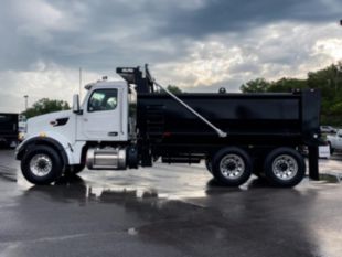 2025 Peterbilt 567 6x4 16' Load King Dump Truck