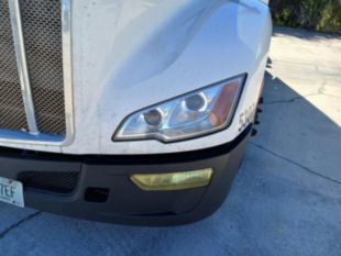 2023 Peterbilt 579 80" Ultraloft Sleeper Truck