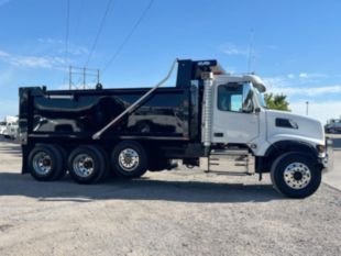 2025 Volvo VHD 8x4 17' 6" Load King Dump Truck