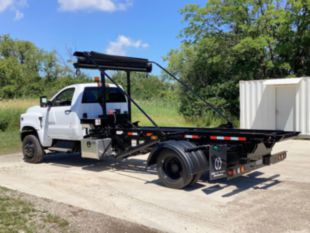 2023 Chevrolet 6500 4x4 Galbreath WT-1216X Roll-Off Truck