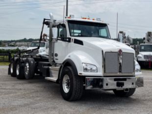 2023 Kenworth T880 8x4 Palfinger T50 Hook Lift Truck