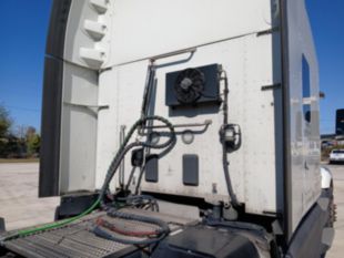 2023 Peterbilt 579 80" Ultraloft Sleeper Truck