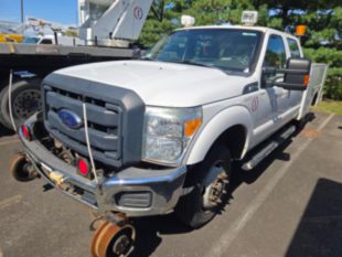 2015 Ford F-250 Gas Engine Crew Cab 4x4 "Rail Gear Equipped" Service Truck