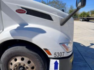 2023 Peterbilt 579 80" Ultraloft Sleeper Truck