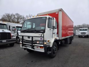 2000 UD 300 Diesel 4x2 Box Truck